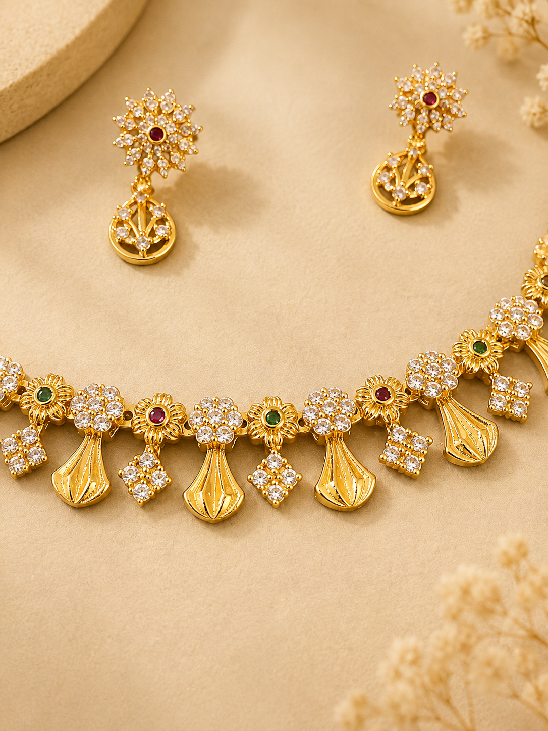 Elegant Floral Gold Necklace Set